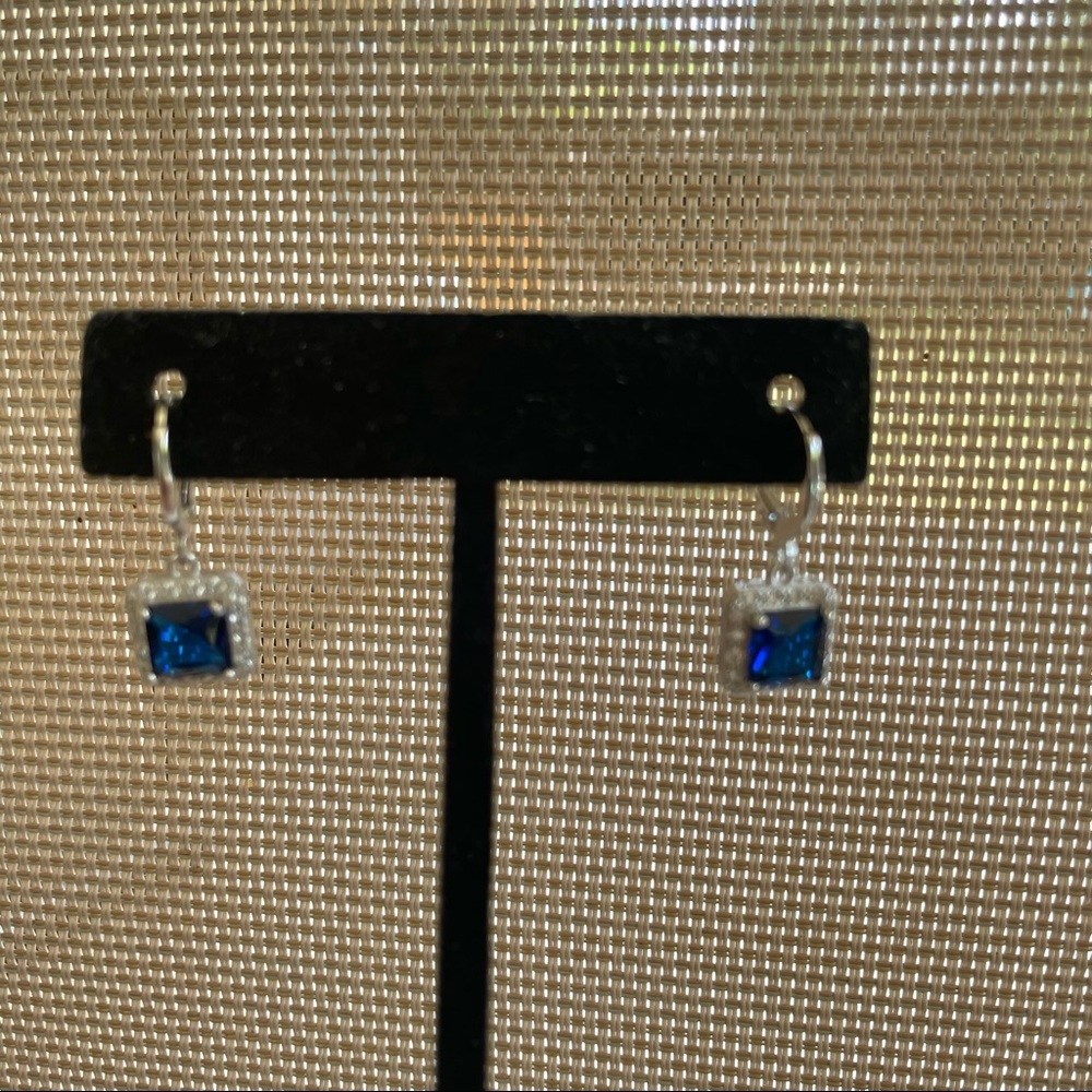18k GP stamped lab made sapphire earrings - Picture 3 of 11